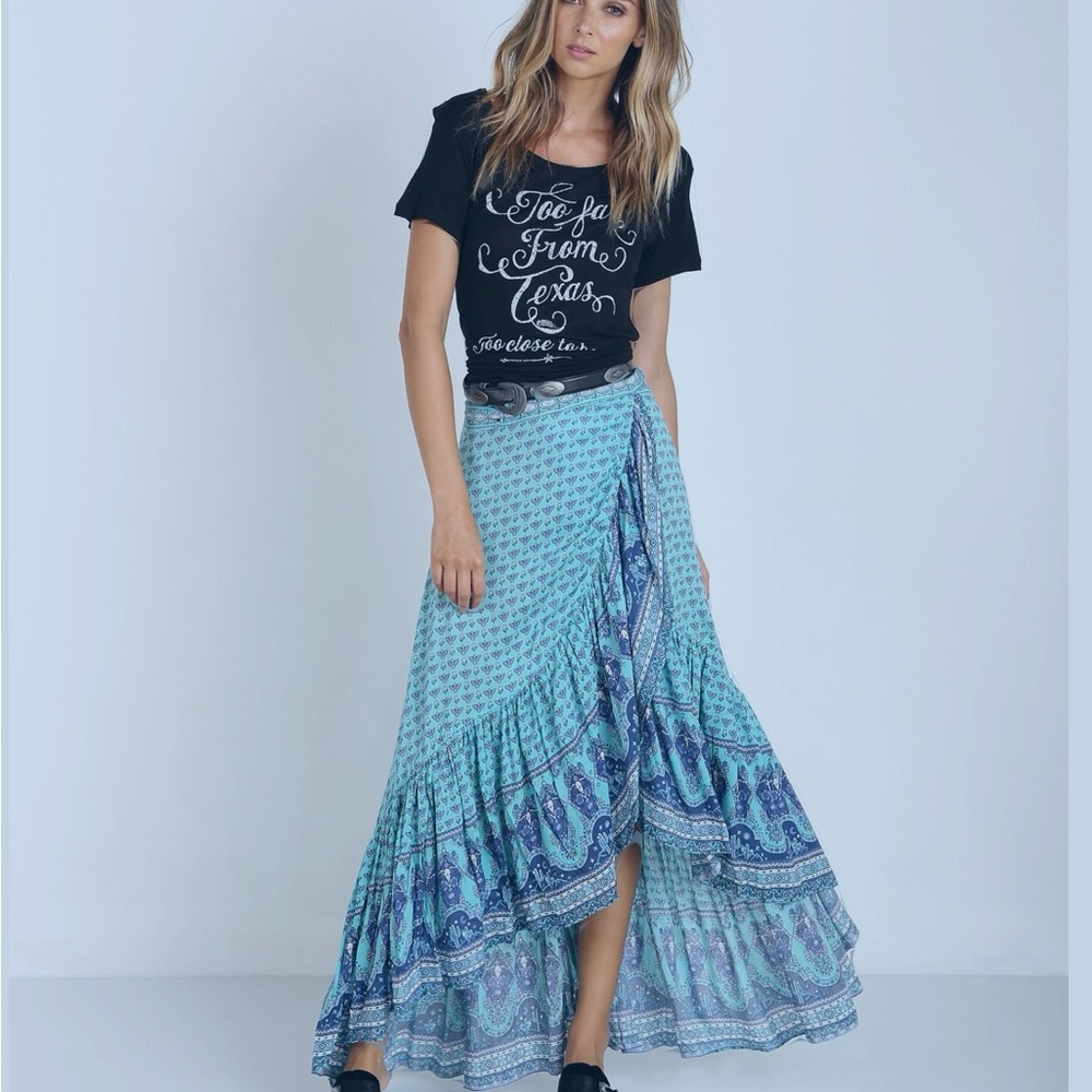 Aqua sunset road wrap skirt.